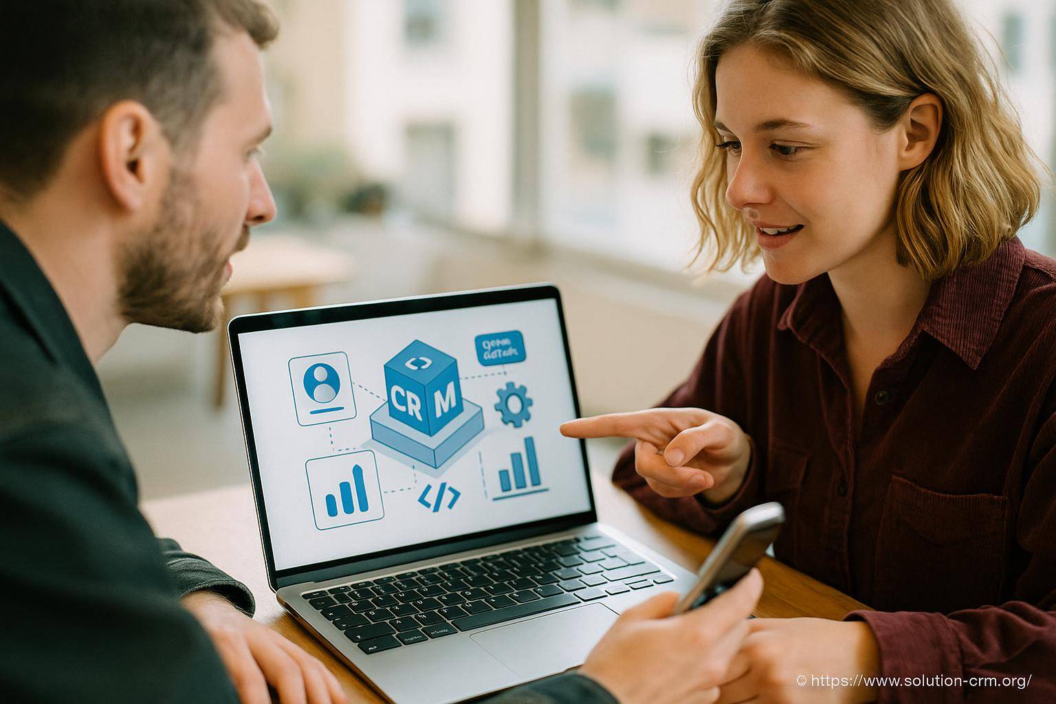 discussion sur logiciel CRM ordinateur portable